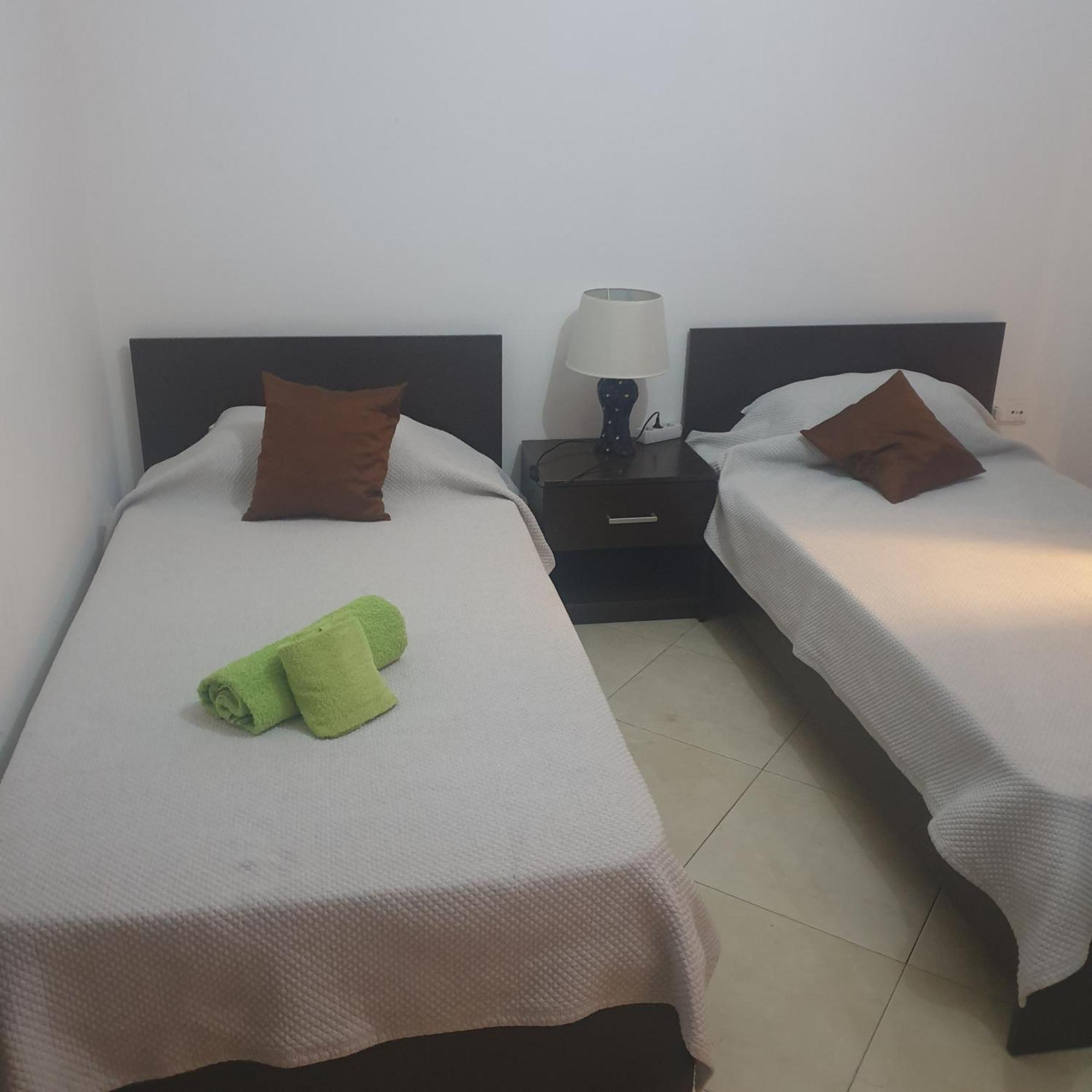 Secularis Capital 2 Apartment Прая Екстериор снимка