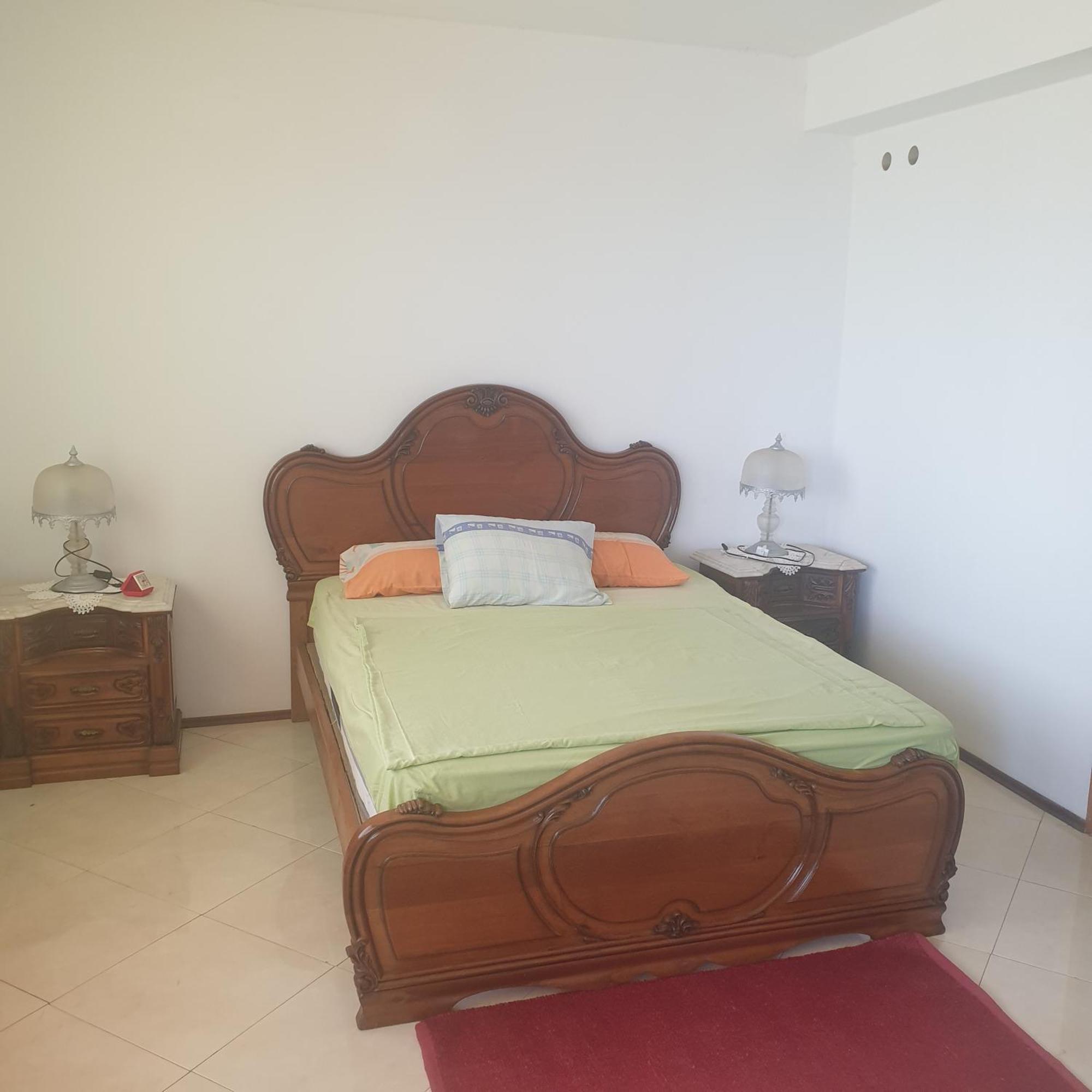 Secularis Capital 2 Apartment Прая Екстериор снимка